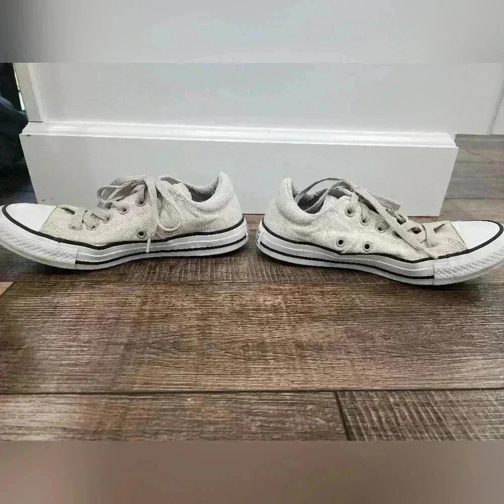 Size 7 - Converse All Star Low Top Tan GREAT SHAPE - Picture 3 of 8